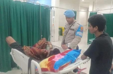 Dor! Nonton Judi Sabung...