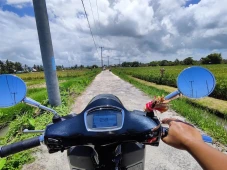 7 Tips Mengendarai Motor...