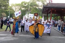 Partai Perindo Tampil...