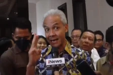 Silaturahmi dengan Ratusan...