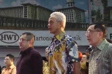 HT dan Ganjar Hadiri...
