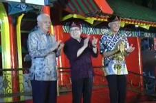 Peringatan Milad Ke-21,...