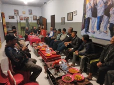 Ketua DPP Perindo Diskusi...