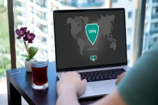 3 Bahaya VPN Gratis,...
