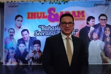 Bintangi Series Terbaru...