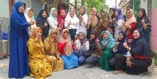 Warga Solear Tangerang...