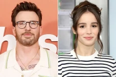 Chris Evans dan Alba...