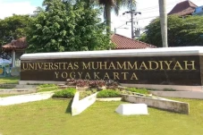 3 Program Studi Unggulan...