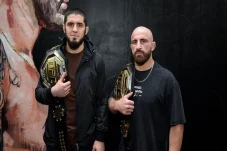 Alexander Volkanovski...