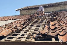 Puluhan Rumah Rusak...