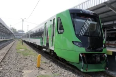 Kereta Cepat Whoosh...