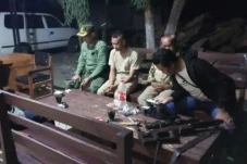 Perburuan Liar Satwa...
