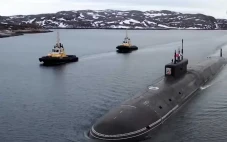 Kapal Selam Nuklir Rusia...