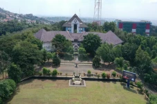 Mau Kuliah di Undip?...