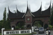 10 Jurusan Sepi Peminat...