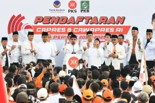 Ketua Majelis Syura...