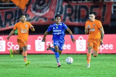 Hasil Liga 1: Persib...