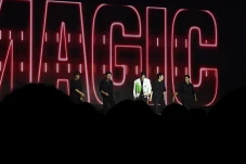 Taecyeon 2PM Bahagia...