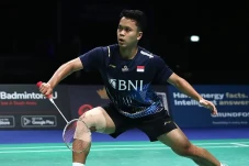 Tersingkir dari Denmark...