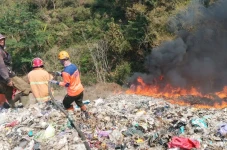 Pemadaman Terkendala,...