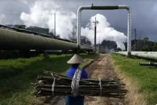 Pemanfaatan Panas Bumi...