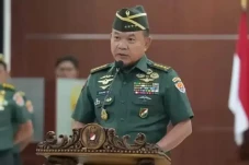 Jokowi Dikabarkan Ganti...