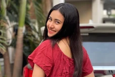 4 Potret Afifah Riyad,...