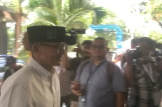 Sandi Perdana Hadiri...