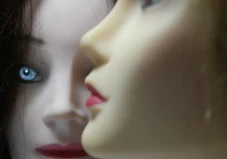 Pornografi Anak Menggunakan...