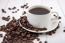 Apakah Kopi Hitam Baik...