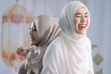 Aaliyah Massaid Mulai...