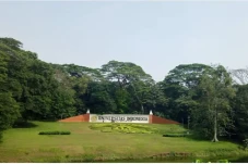 Daftar Terbaru 19 Universitas...