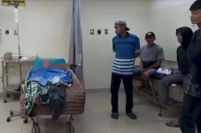 Pengeroyokan Sadis Gegerkan...