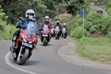 Menantang, Jelajah Malang-Bromo...