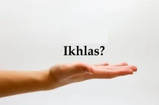 Benarkah Ikhlas Beramal...
