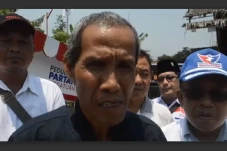 Partai Perindo Serahkan...