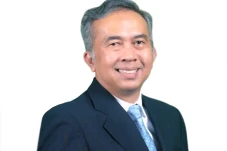 Profil Dirut LRT Jakarta...