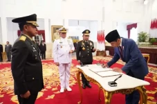 Beredar Isu Jokowi Sodorkan...