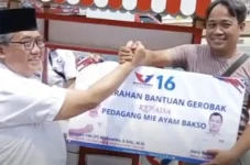 Terima Gerobak dari...