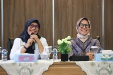 Lakukan Perombakan Direksi...