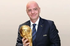 Presiden FIFA Gianni...