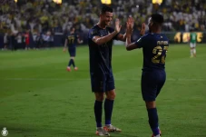 Al-Nassr Perpanjang...