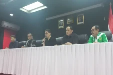 TPM Ganjar-Mahfud Resmi...