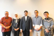 Industri Baterai Indonesia...