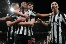 Newcastle Ulangi Catatan...