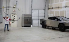 Bodi Tesla Cybertruck...