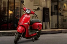 Suzuki Saluto Tak Kunjung...