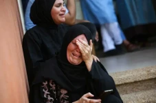 Wanita di Gaza Terpaksa...