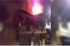 Kebakaran Hebat Hanguskan...