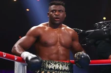 Francis Ngannou 2 Kali...